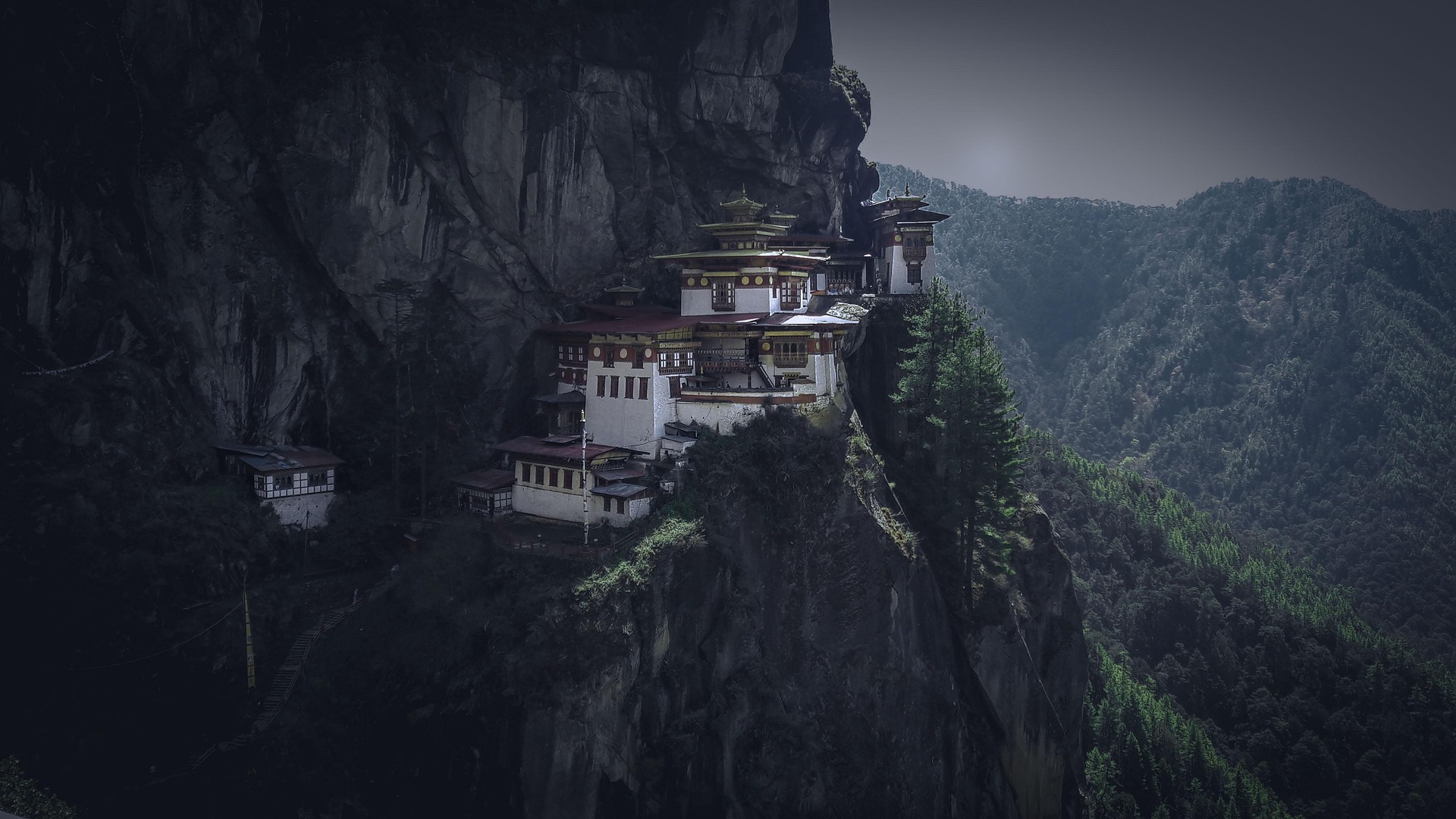 Bhutan Tour Packages: Adventure, Culture, and Scenic Himalayas